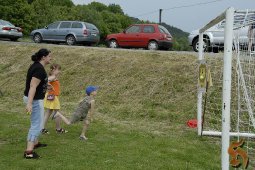Kaceni maje Chramecne 31 05 2008 45.jpg