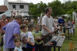 Kaceni maje Chramecne 31 05 2008 54.jpg